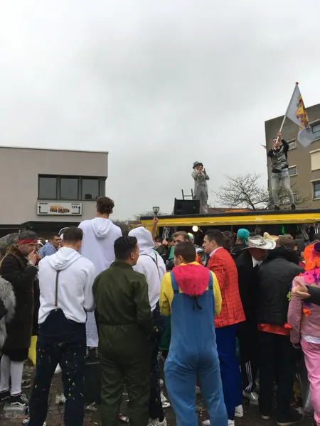 Sfeer impressie van het Gele Taxi feest